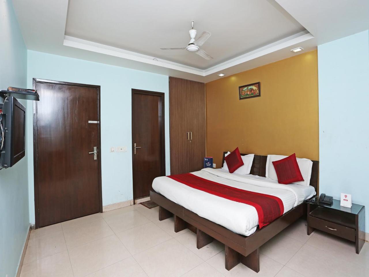Oyo 6596 Hotel Flight Path New Delhi Bagian luar foto